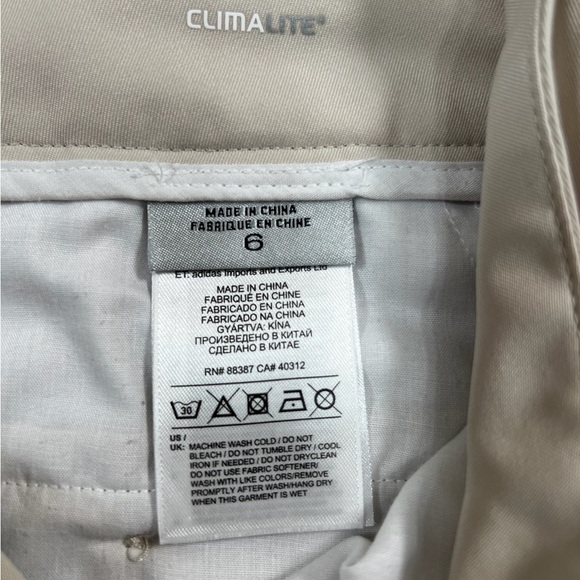 ADIDAS Women's ClimaLite Beige Double-Buttoned Bermuda Golf Shorts Size 6 - Picture 7 of 15